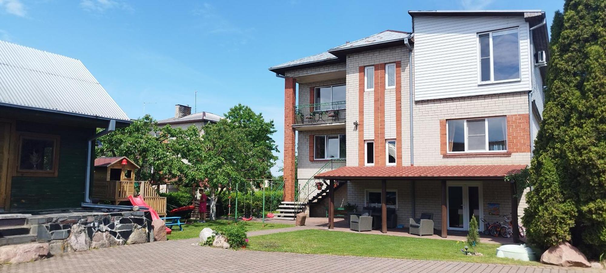 Spacious & Cozy Apartment With Forest View Zapyskis Kültér fotó